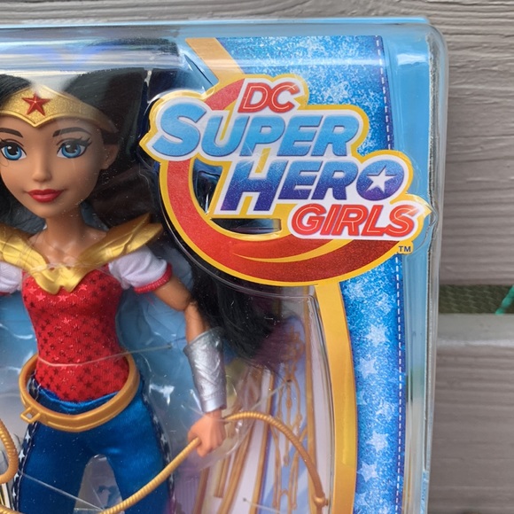 WONDER WOMAN DC Super Hero Girls - Picture 2 of 8